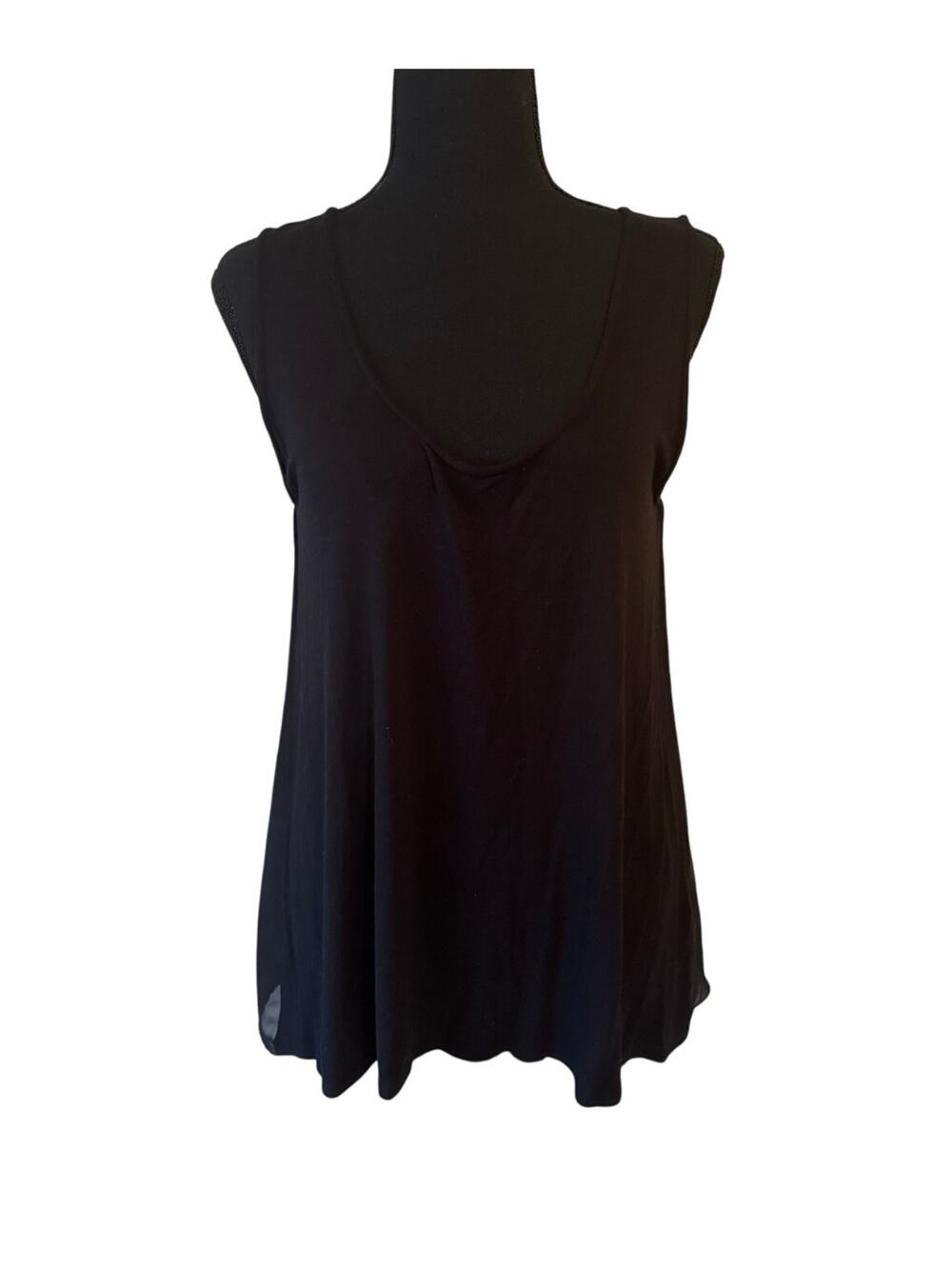 TAHARI Black Sleeveless Top Size Small